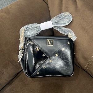 New with tags, Victoria’s Secret bag, top zip crossbody